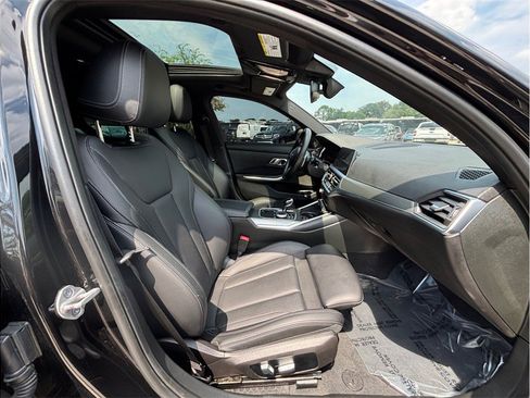 Used 2022 BMW M340i RWD image 47