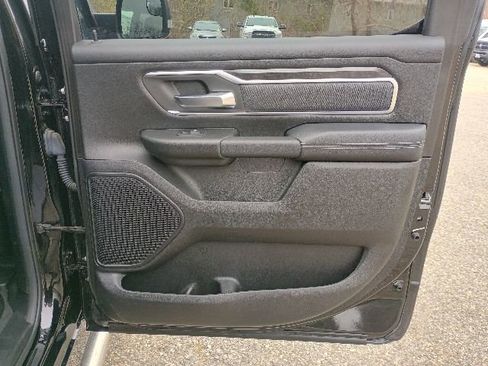 Used 2019 RAM 1500 Big Horn AWD/4WD image 16