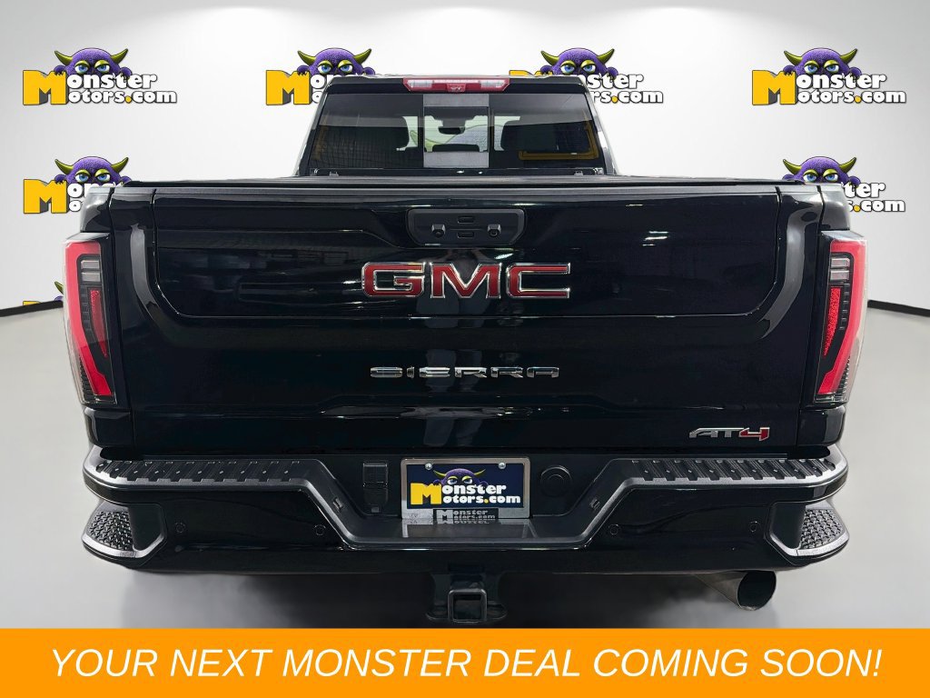 Used 2025 GMC Sierra 2500 AT4 w/ Technology Package AWD/4WD image 6