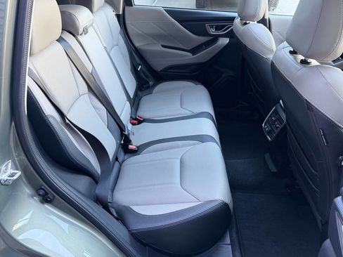 Used 2021 Subaru Forester Limited image 19