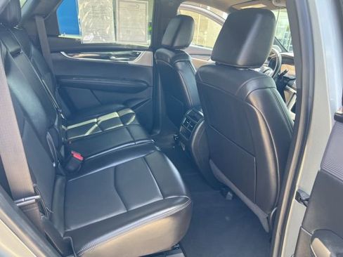 Certified 2023 Cadillac XT5 Premium Luxury image 18