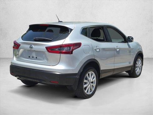 Used 2021 Nissan Rogue Sport S FWD image 5