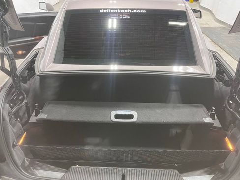 Used 2005 Cadillac XLR Base image 12