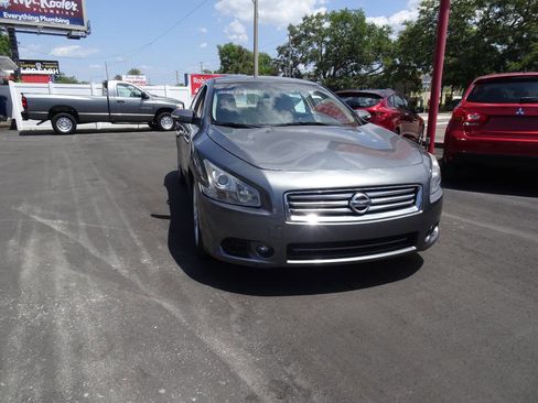 Used 2014 Nissan Maxima 3.5 SV w/ Technology Package image 6