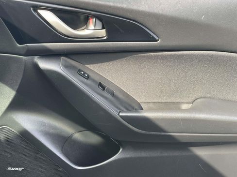 Used 2014 MAZDA MAZDA3 i Touring FWD image 12