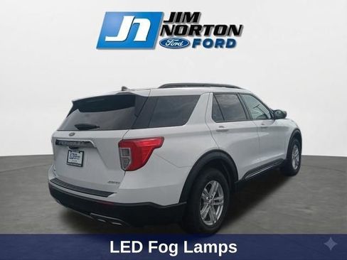Used 2023 Ford Explorer XLT w/ Equipment Group 202A AWD/4WD image 11