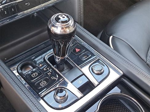 Used 2017 Bentley Mulsanne Speed image 30