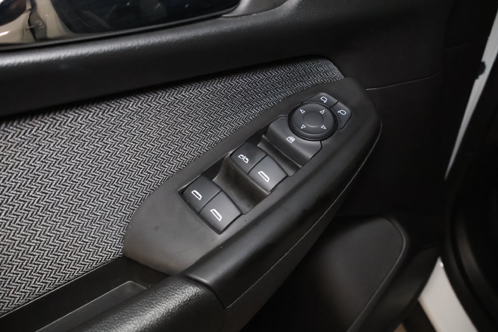 Used 2025 Chevrolet TrailBlazer LT AWD/4WD image 11