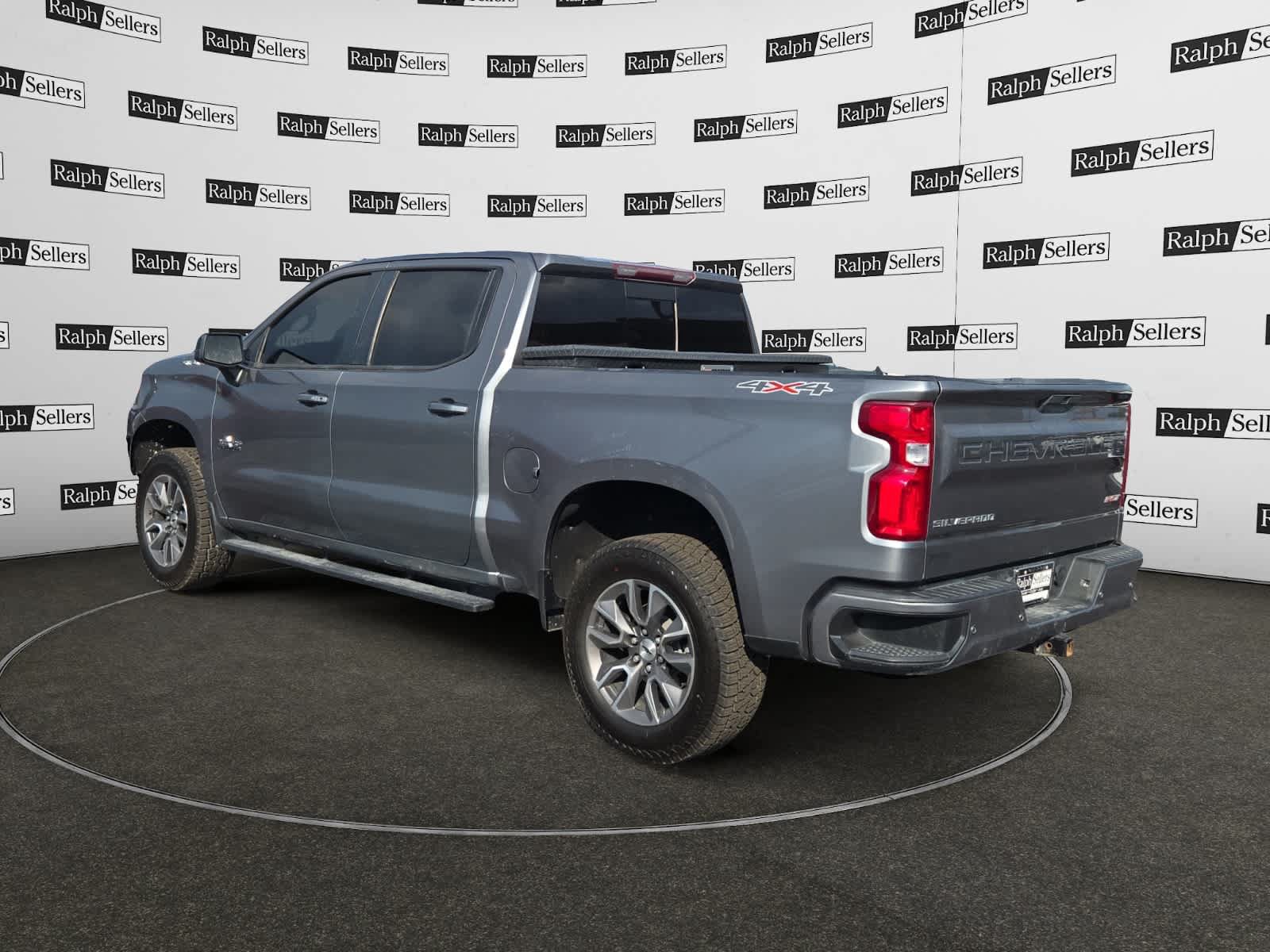 Used 2021 Chevrolet Silverado 1500 RST w/ Texas Edition Plus AWD/4WD image 4