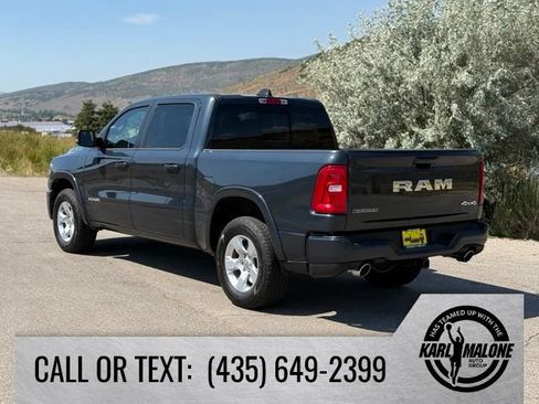 Used 2025 RAM 1500 Big Horn AWD/4WD image 3