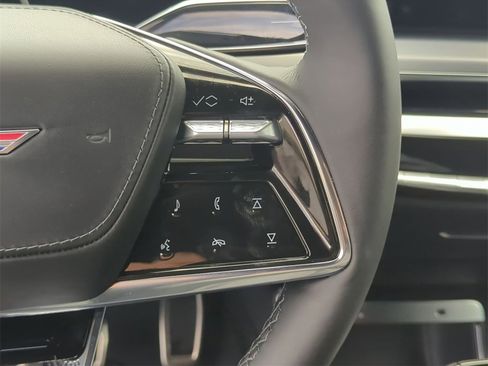 Used 2026 Cadillac Lyriq V image 11