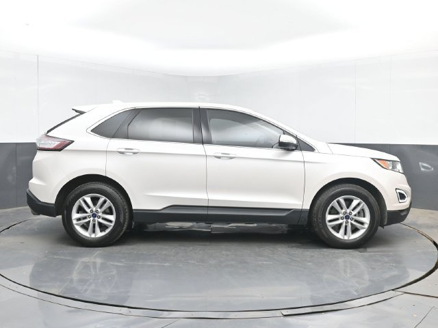 Used 2017 Ford Edge SEL w/ Equipment Group 201A AWD/4WD image 11