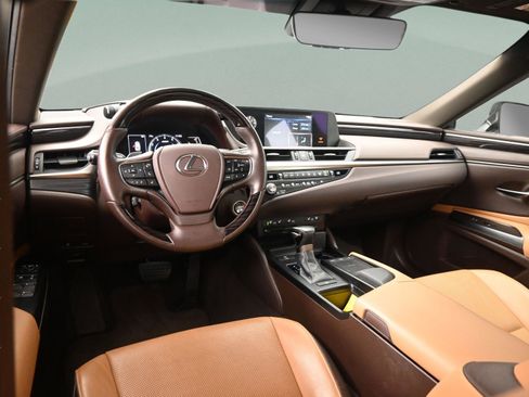 Used 2021 Lexus ES 250 w/ Premium Package image 33