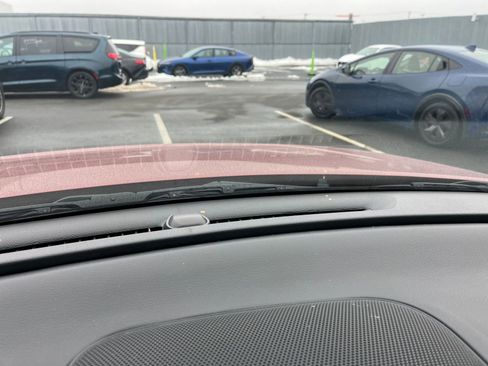 Used 2025 Kia Soul LX w/ LX Technology Package image 17