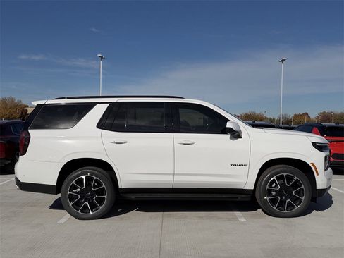 New 2026 Chevrolet Tahoe RST image 3