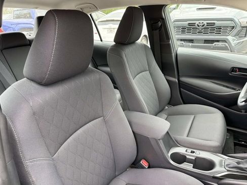 Used 2025 Toyota Corolla LE image 16