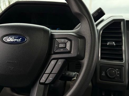Used 2022 Ford F250 XLT w/ XLT Premium Package image 9