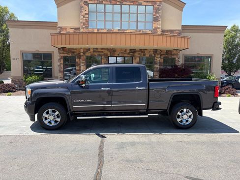 Used 2016 GMC Sierra 3500 Denali w/ Duramax Plus Package AWD/4WD image 2