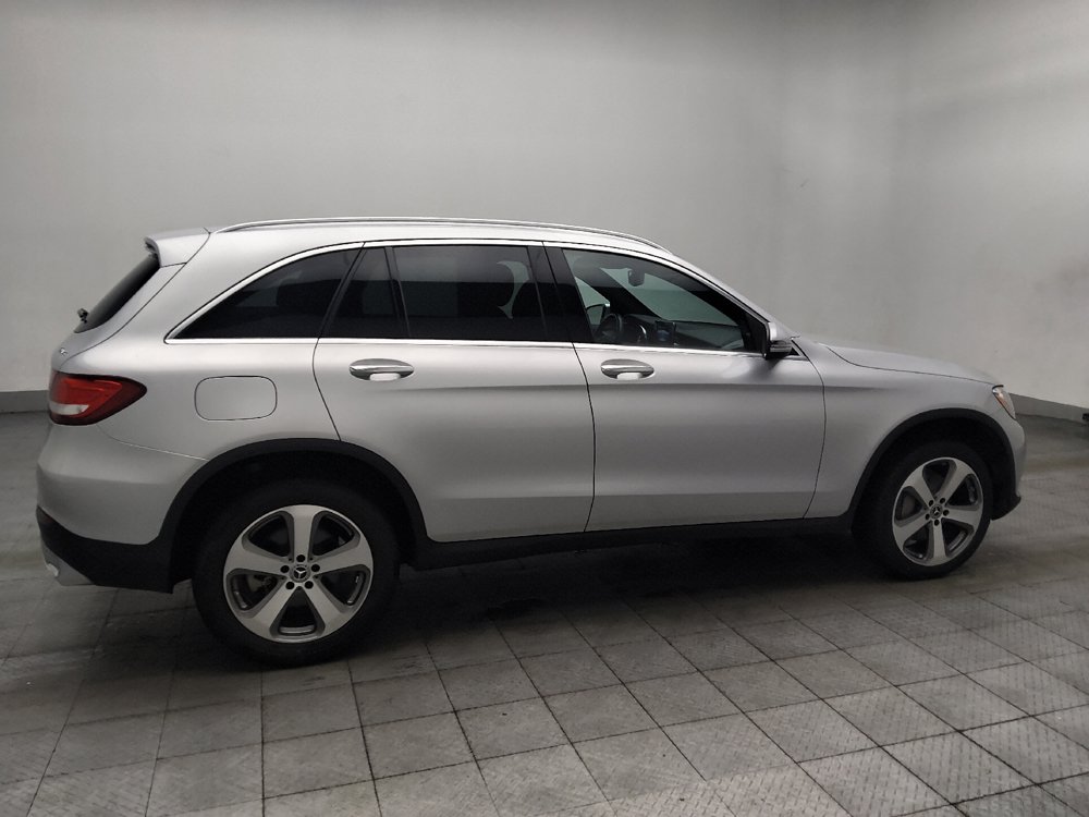 Used 2019 Mercedes-Benz GLC 300 4MATIC w/ Premium Package image 10