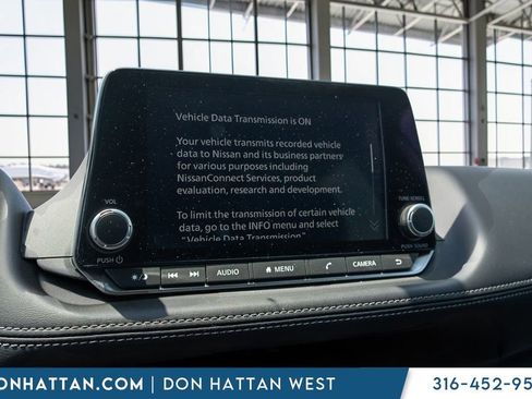 Used 2023 Nissan Rogue SV FWD image 7