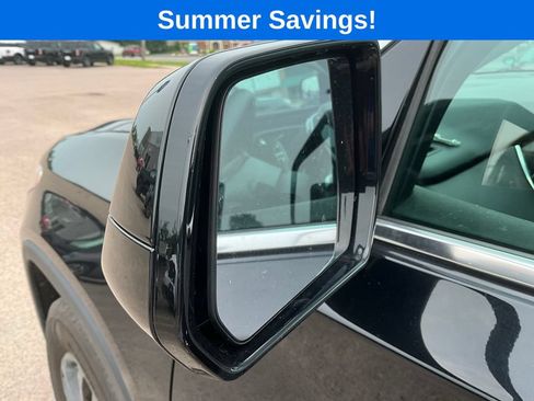 Used 2019 Chevrolet Traverse LS AWD/4WD image 14