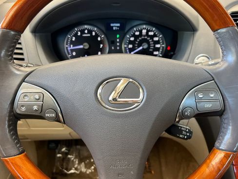 Used 2010 Lexus ES 350 FWD image 23