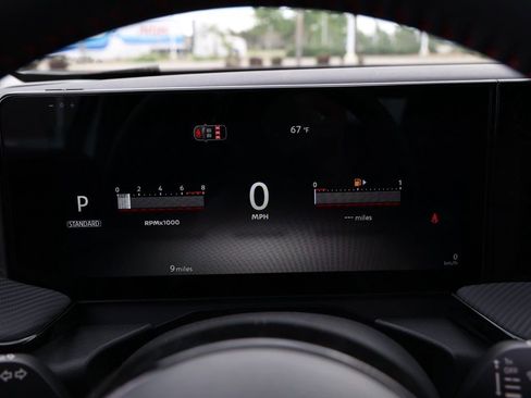 New 2026 Nissan Kicks SR image 28