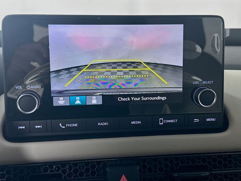 Used 2025 Honda HR-V LX image 13