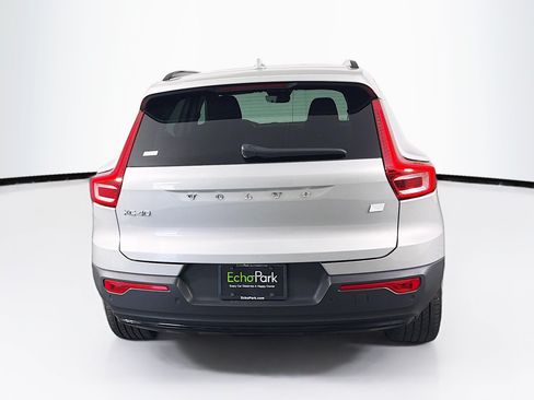 Used 2023 Volvo XC40 Recharge Plus AWD/4WD image 7