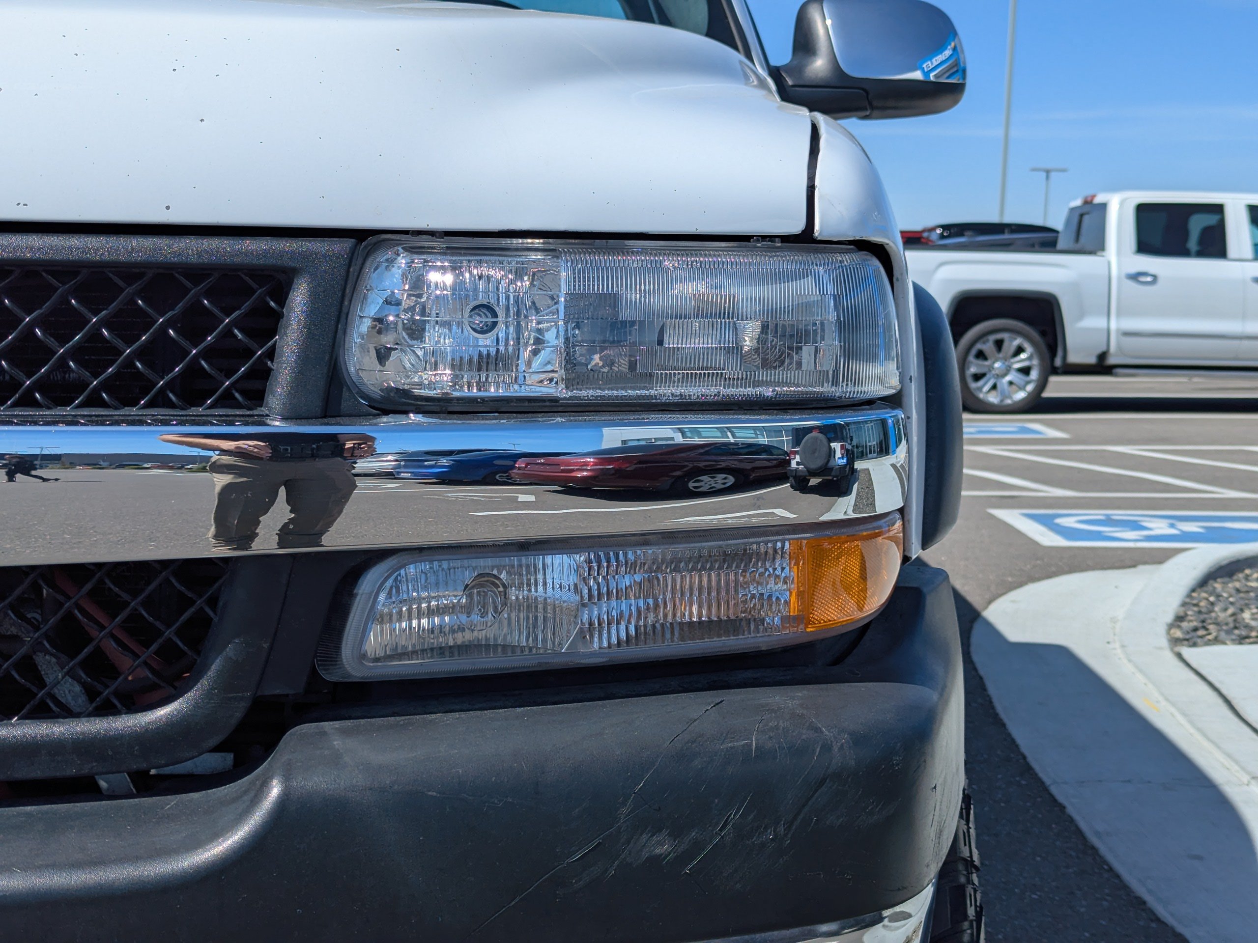 Used 2002 Chevrolet Silverado 2500 LS w/ Off-Road Skid Plate Pkg AWD/4WD image 36