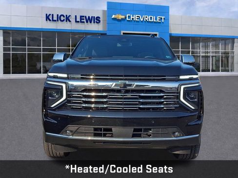 Used 2026 Chevrolet Suburban Premier w/ Sun And Tow Package AWD/4WD image 2