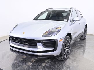 Used 2026 Porsche Macan AWD/4WD video 1