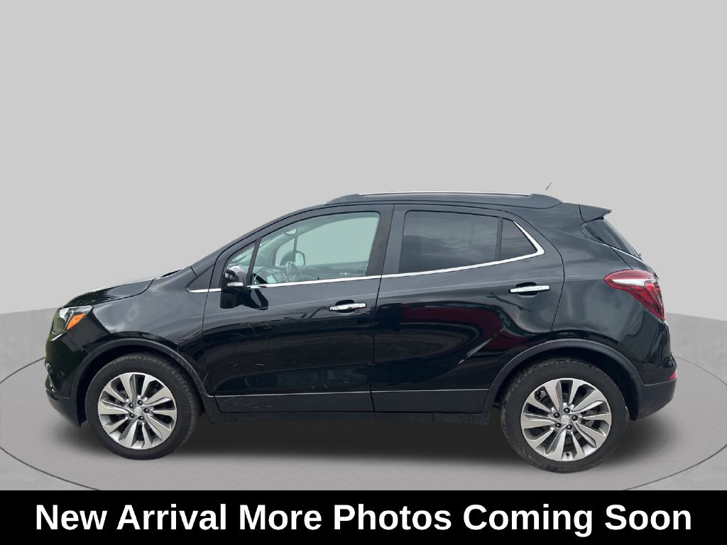 Used 2018 Buick Encore Preferred FWD image 2