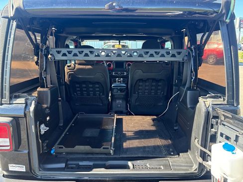 Used 2021 Jeep Wrangler 4WD Rubicon image 38
