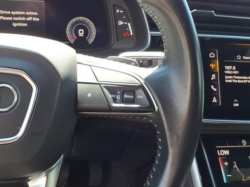 Used 2020 Audi Q8 Premium Plus AWD/4WD image 18
