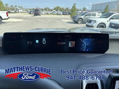 New 2026 Ford Expedition Active AWD/4WD image 18
