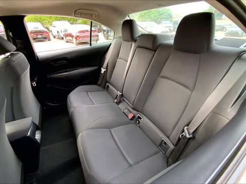 Used 2024 Toyota Corolla LE FWD image 20