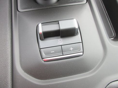 New 2026 GMC Sierra 1500 AT4 image 17