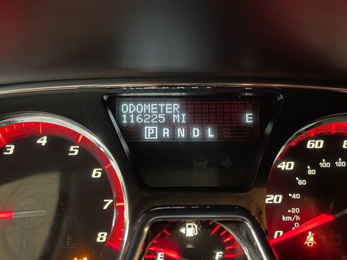 Used 2016 GMC Acadia SLT AWD/4WD image 14