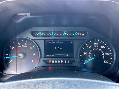 Used 2017 Ford F150 XL w/ Equipment Group 101A Mid RWD image 25