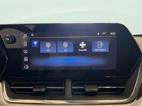 Used 2025 Chevrolet Trax LT w/ LT Convenience Package image 25