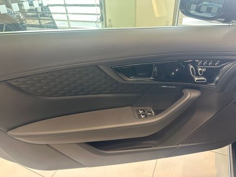 Used 2024 Jaguar F-TYPE R AWD/4WD image 11