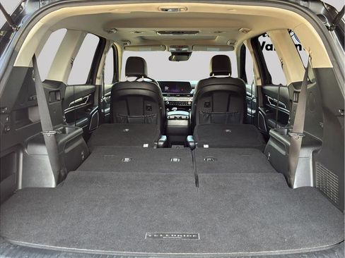 Used 2024 Kia Telluride S w/ S Sunroof Package FWD image 9