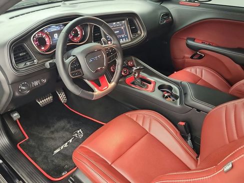 Used 2023 Dodge Challenger SRT Hellcat RWD image 15