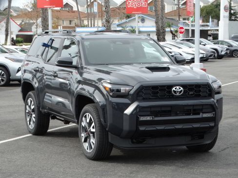 New 2026 Toyota 4Runner TRD Sport image 2