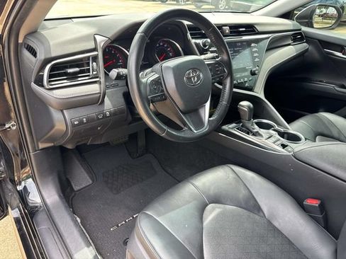Used 2020 Toyota Camry XSE FWD image 23
