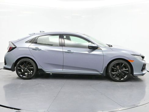 Used 2019 Honda Civic Sport Touring image 8