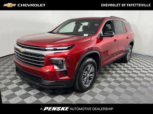 New 2026 Chevrolet Traverse LT FWD image 1