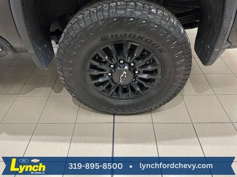 Used 2022 Chevrolet Silverado 2500 LTZ w/ LTZ Plus Package image 32