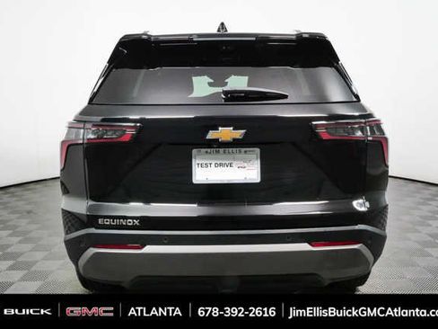 Used 2025 Chevrolet Equinox LT w/ Convenience Package II FWD image 24